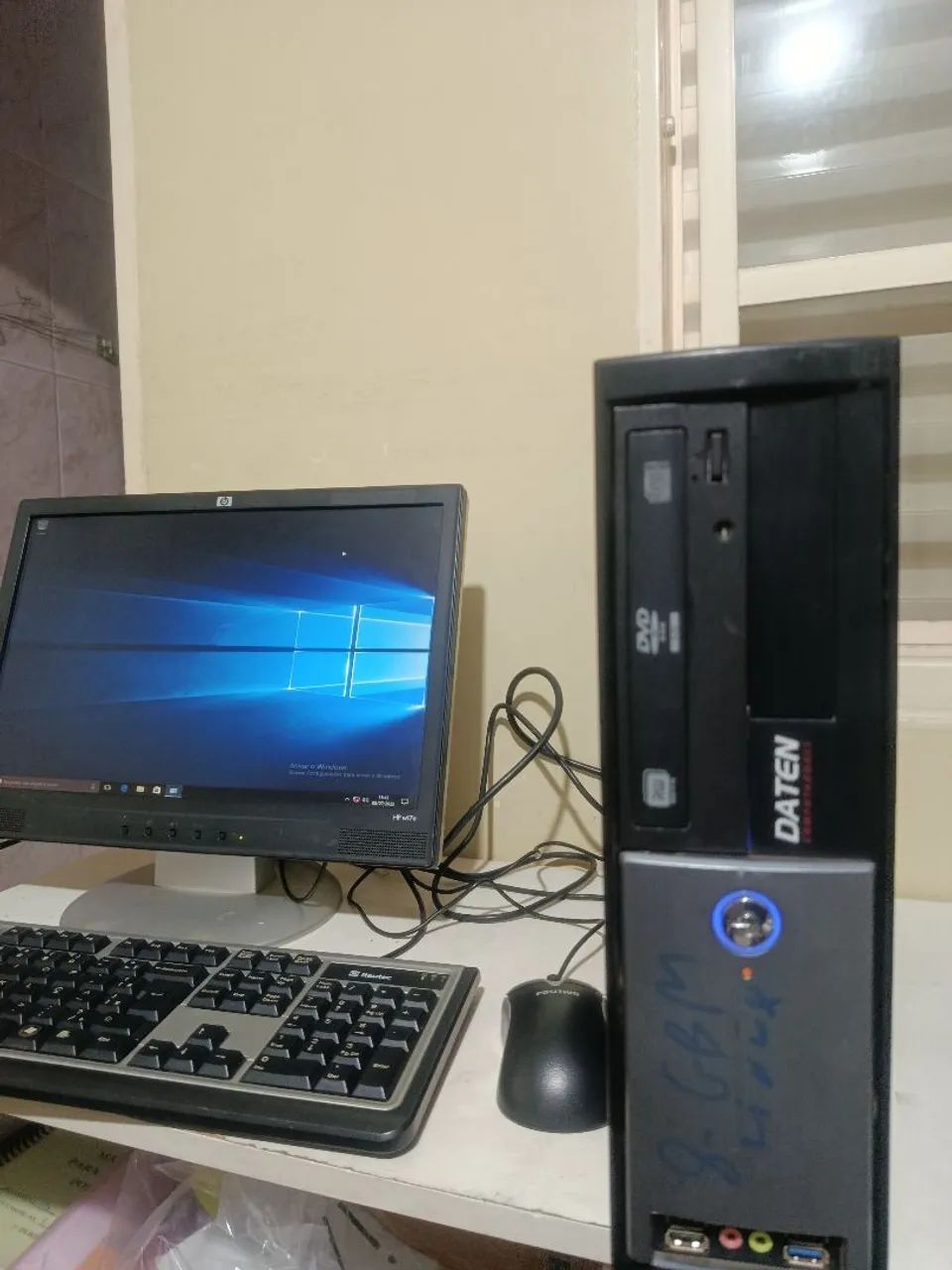 Computador completo CPU a10 8gb HD de 500gb windows 10 