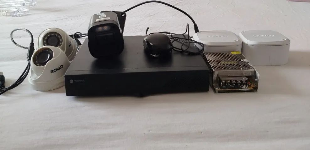 Kit DVR e 03 câmeras  - Foto 2