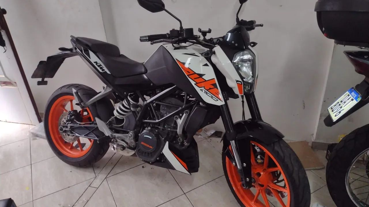 KTM Duke 200
