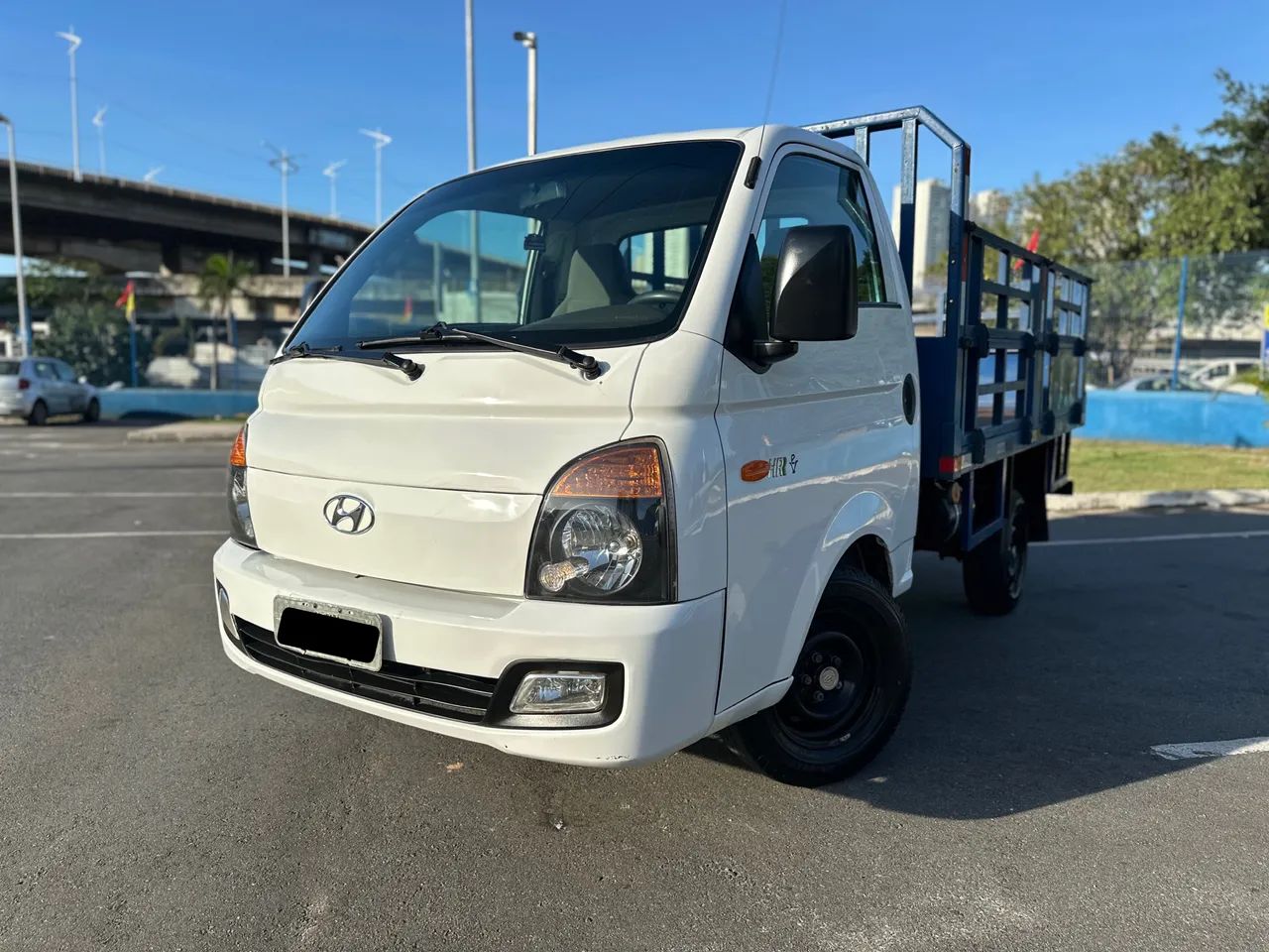 Hyundai HR - Foto 12