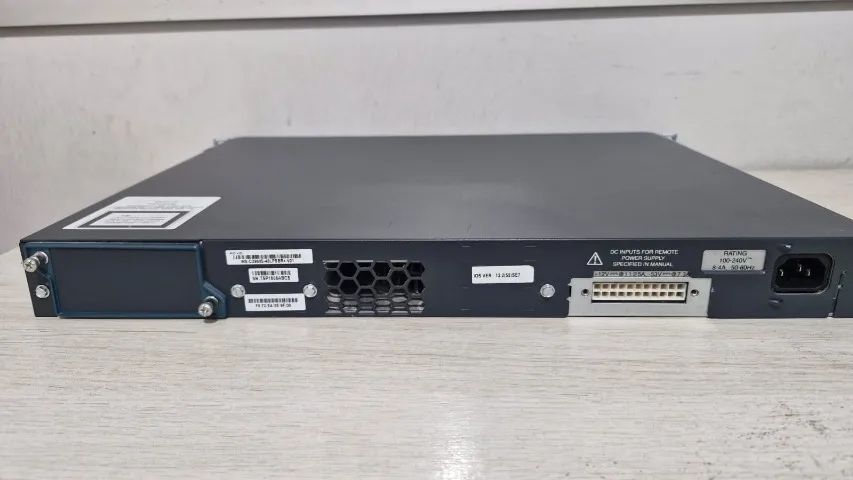 Switch Cisco Catalyst 2960-S 48 Portas PoE+ - Foto 3