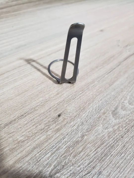 Clip de lanterna em titânio Prometheus - Foto 3