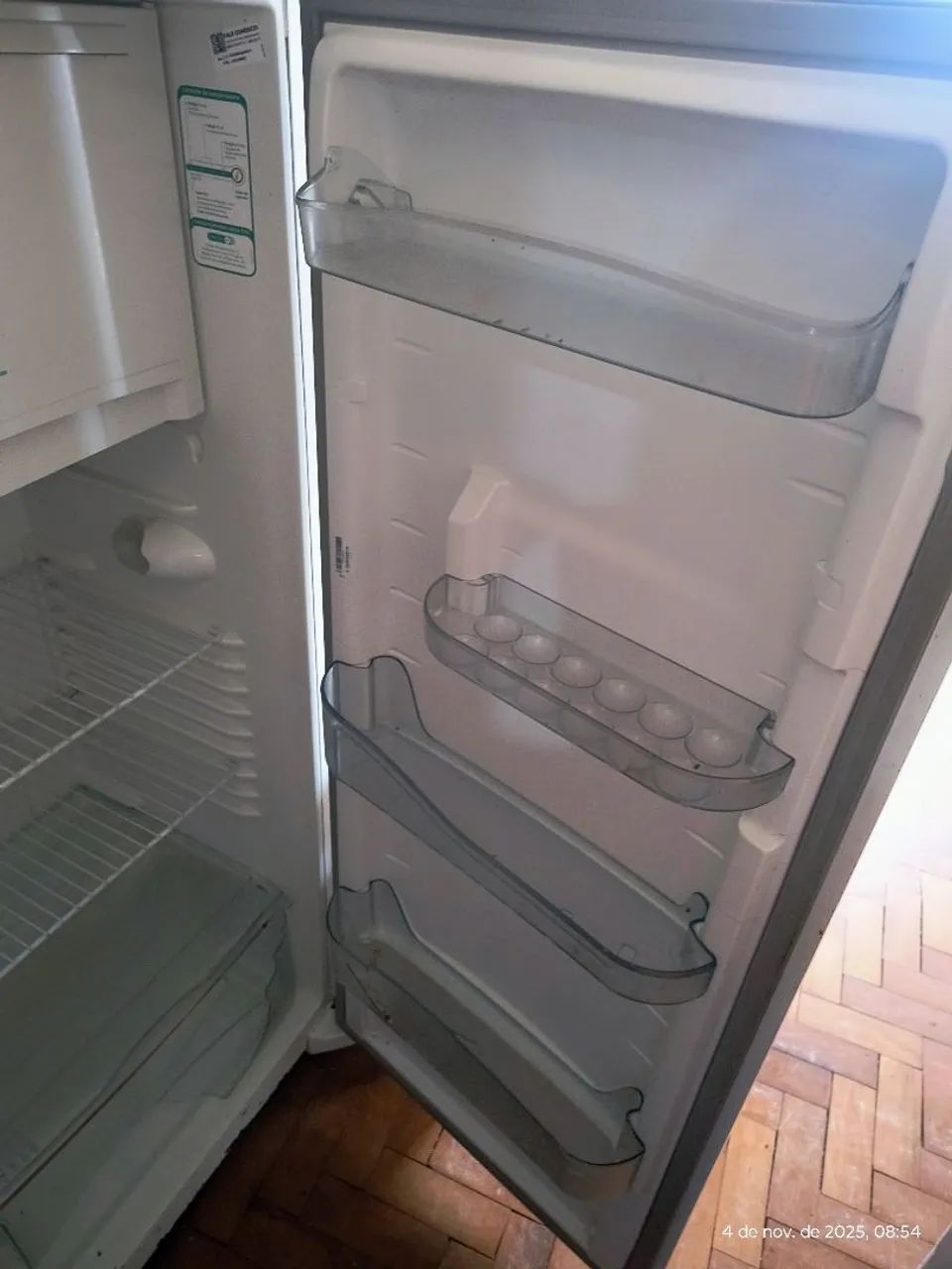 Vendo geladeira consul Frost 300 litros - Foto 5