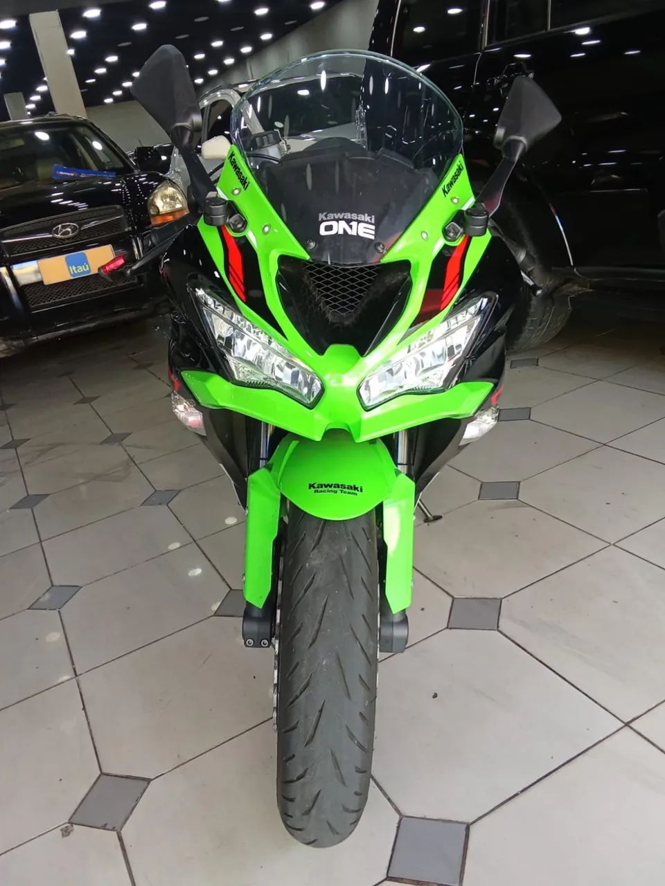 Kawasaki Zx-6r 600cc 2021 - 1447329120 | OLX