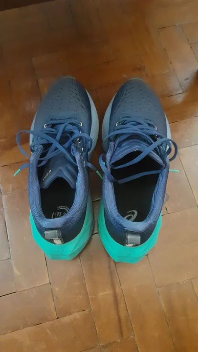 Tênis Asics Novablast 4 - Foto 2