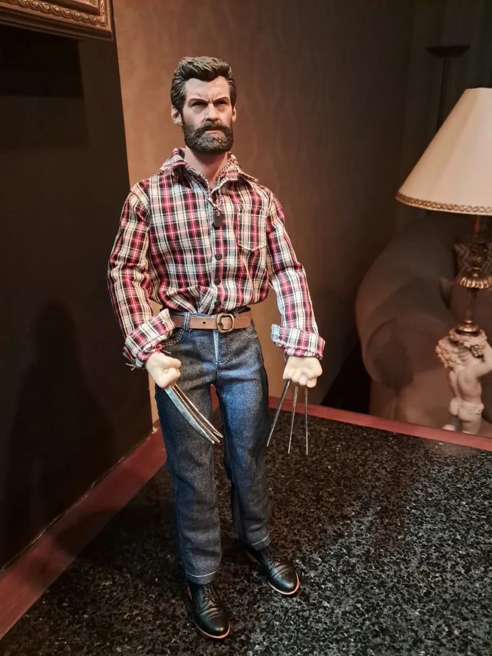 Wolverine Logan Hugh Jackman action figure brand new exclusive hero geek collection64520757523073122