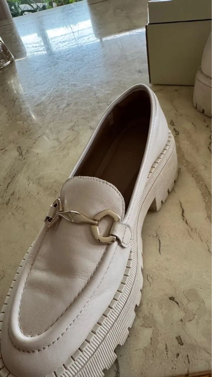 Mocassim off white Arezzo - Foto 3