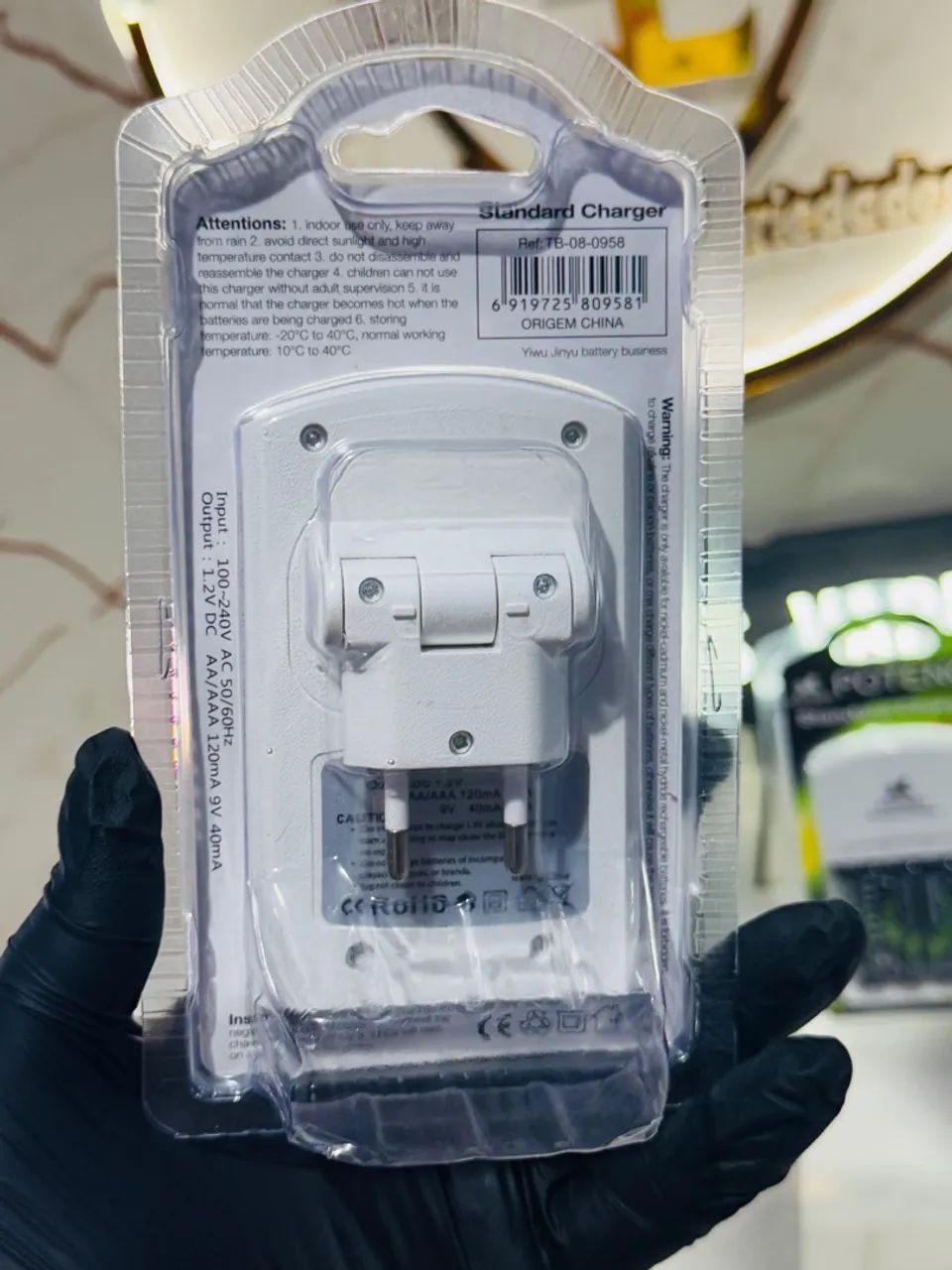 Kit carregador + pilhas recarregáveis  - Foto 4