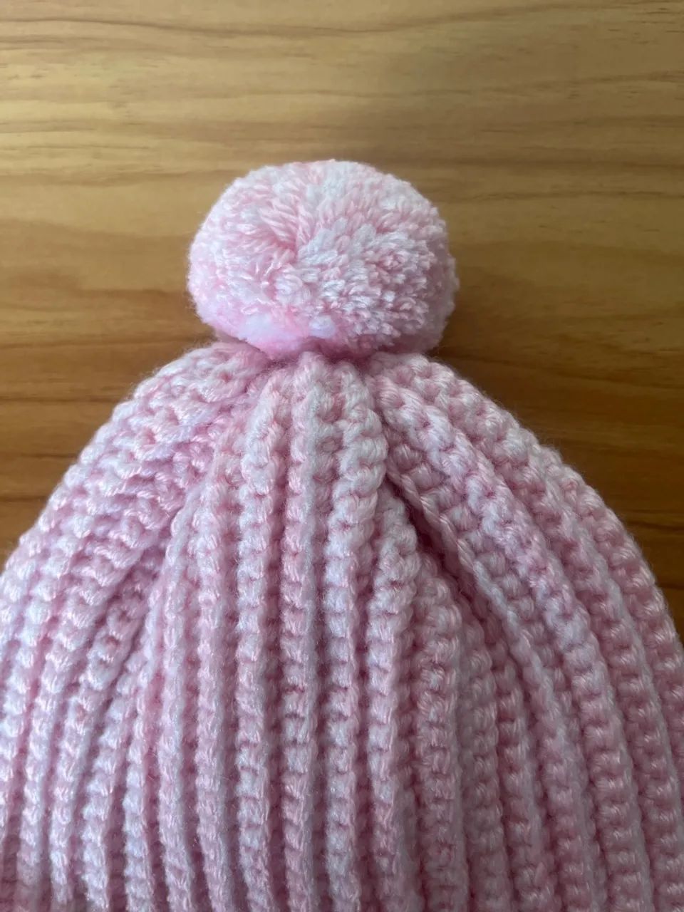 Touca de crochê rosa  - Foto 2