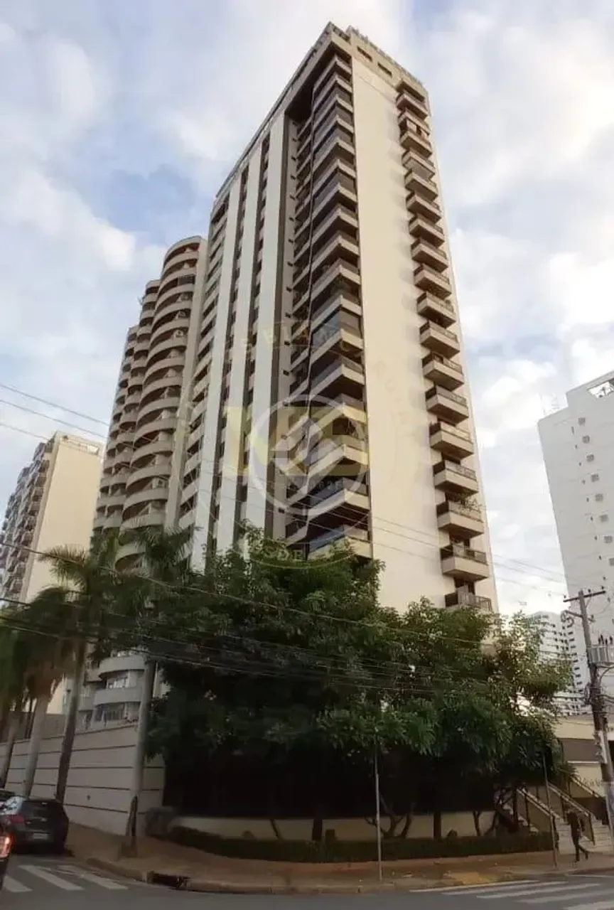 Vende-se Apto Golden Gate - Bairro Popular codigo: 68110