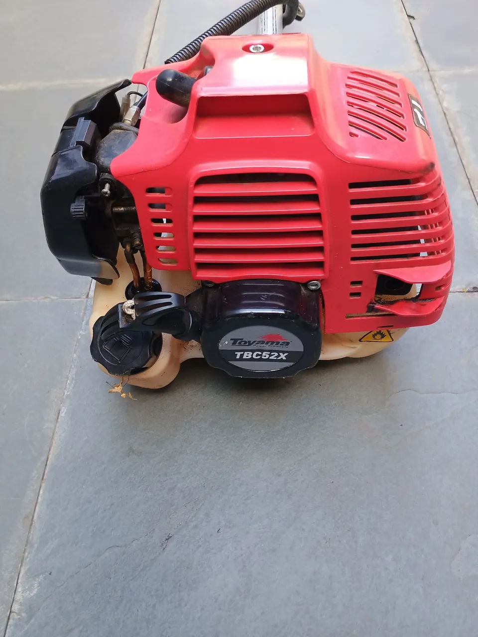 Roçadeira Toyama TBC52X - Motor 2 tempos
