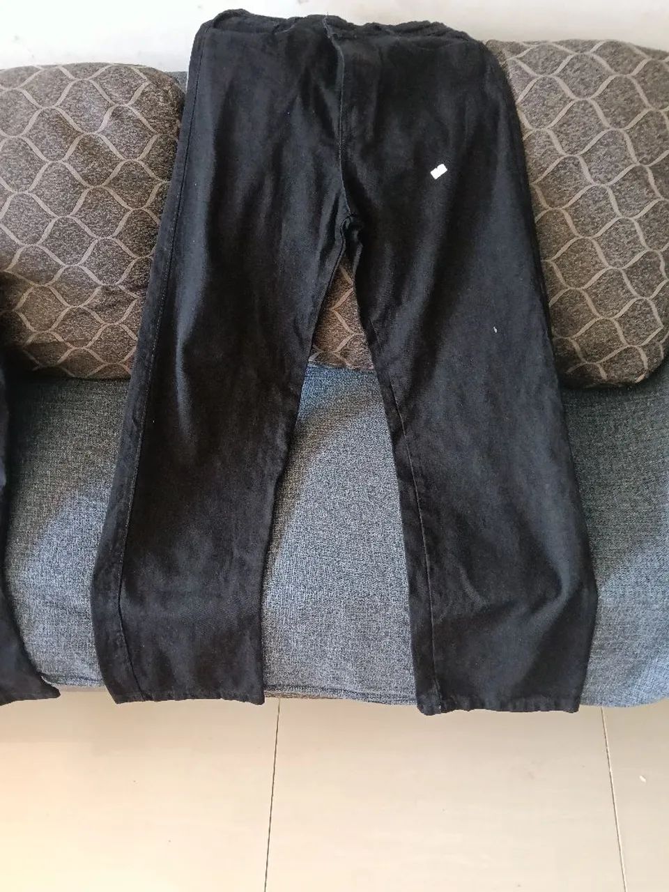 Calças jeans pretas feminina  - Foto 2