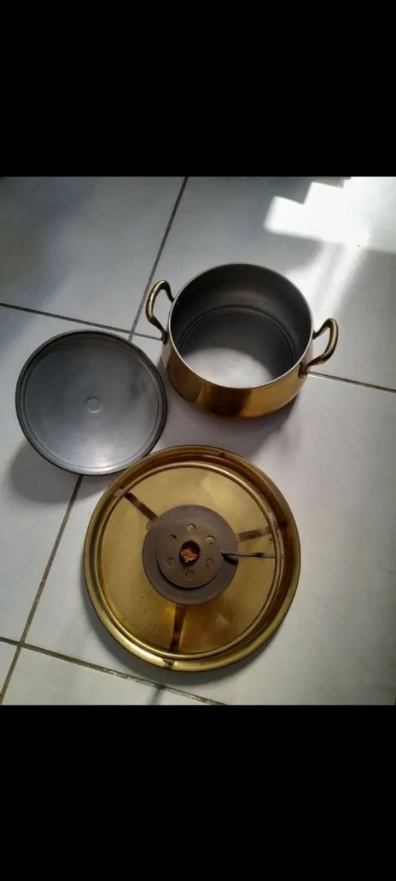 Panela de cobre com tampa e alças - Foto 2