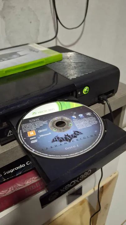 Vendo Xbox 360 com 70 jogos - Foto 3