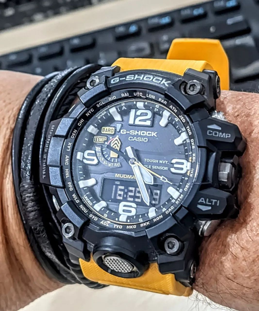 Relógio Casio G-Shock Mudmaster GWG 1000 1A3 customizado