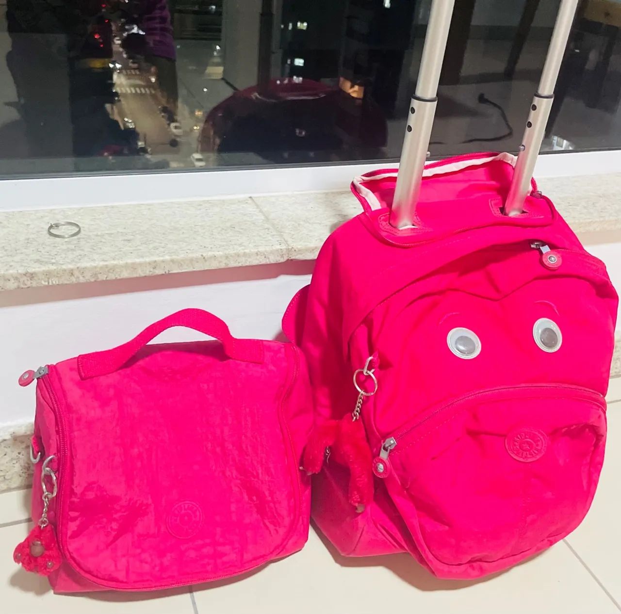 Conjunto de Mochila e Necessaire Kipling Rosa