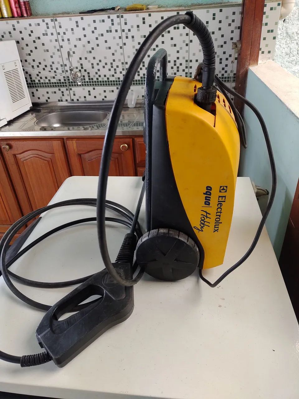 BLACKFRIDAY Lavadora de alta pressão Electrolux Aqua Hobby, 400 reais  - Foto 4
