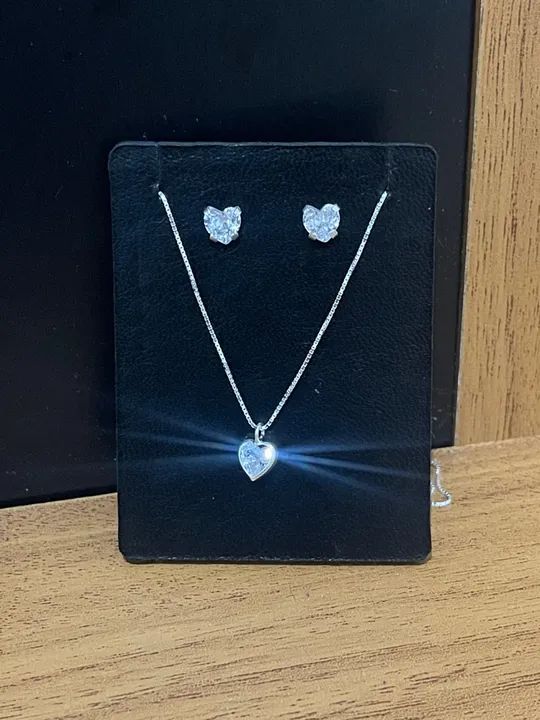 Conjunto de Colar e Brincos de Prata  - Foto 3