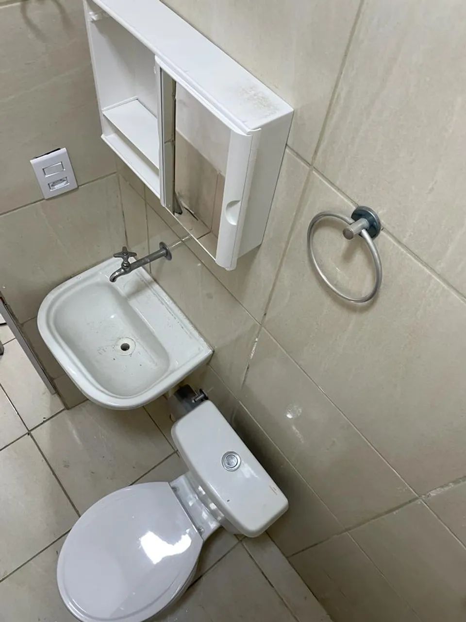 ALUGO KITINETE MOBILIADA SEM FIADOR - Foto 3