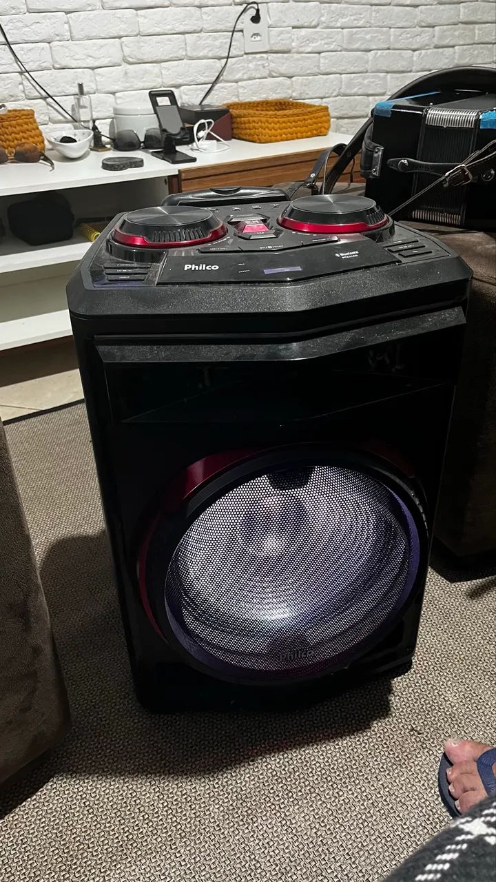 Caixa de som philco