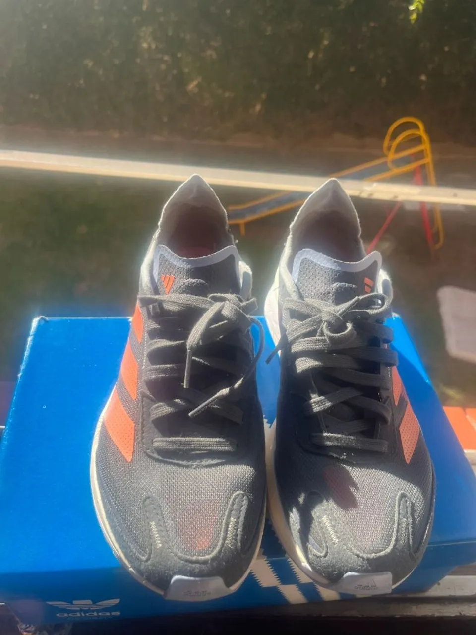 Tênis Adidas 38