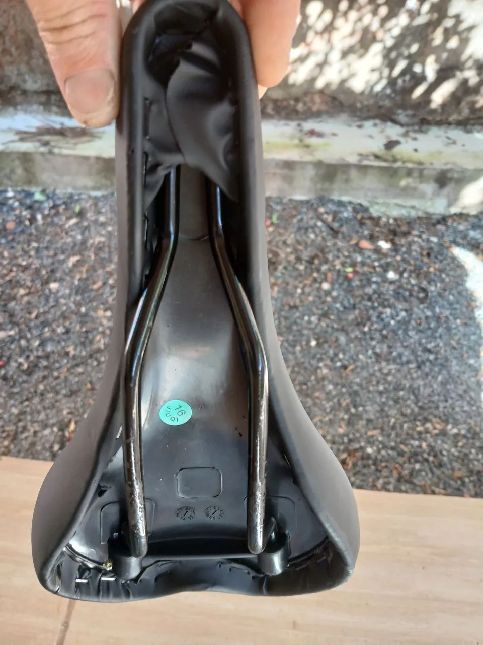 Vendo uma sela de bicicleta 50.00 reais 