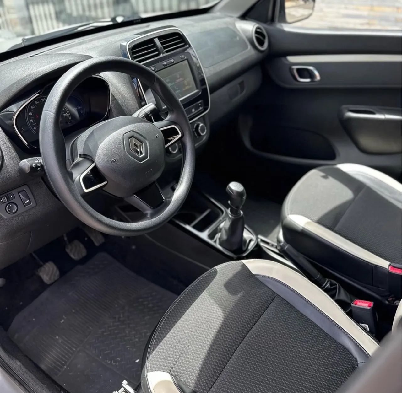 Kwid 2020 - Foto 3