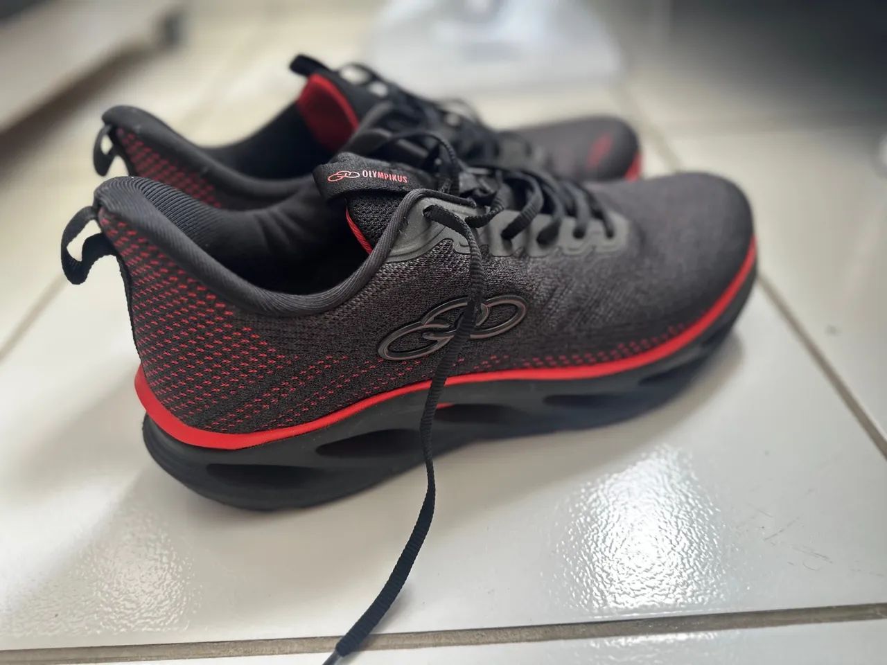 Tênis Esportivo Olympikus - Preto e Vermelho - Foto 2