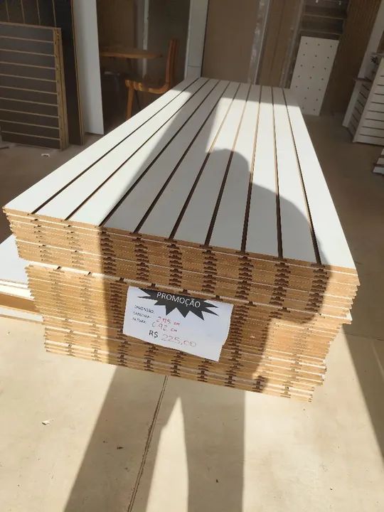 Painel Canaletado slatwall prateleira inteligente para loja - Foto 2