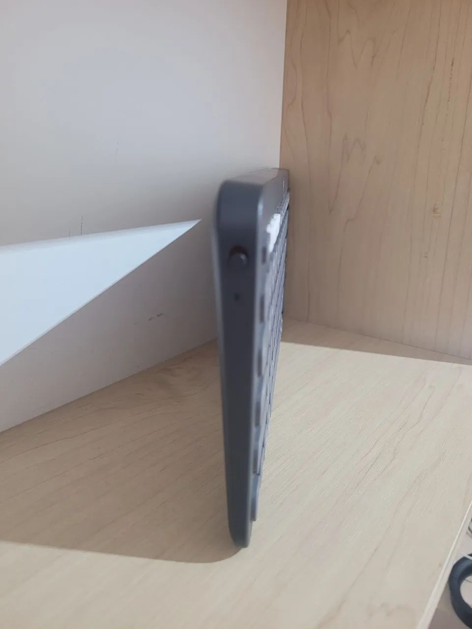 Logitech Pebble Keys 2 K380s Keyboard64529513494146123