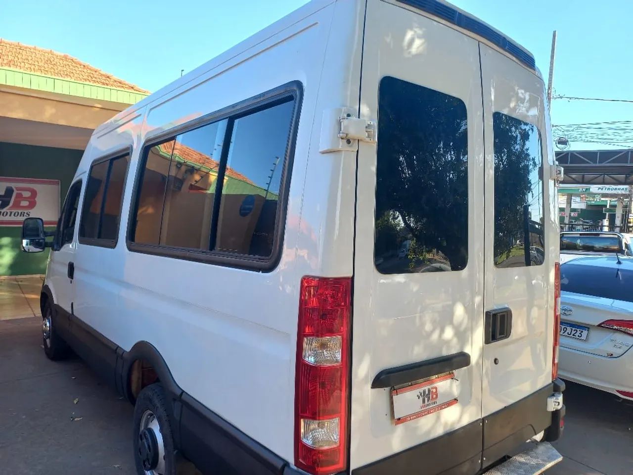 Iveco Daily 35S14 - Van para Carga - Foto 6