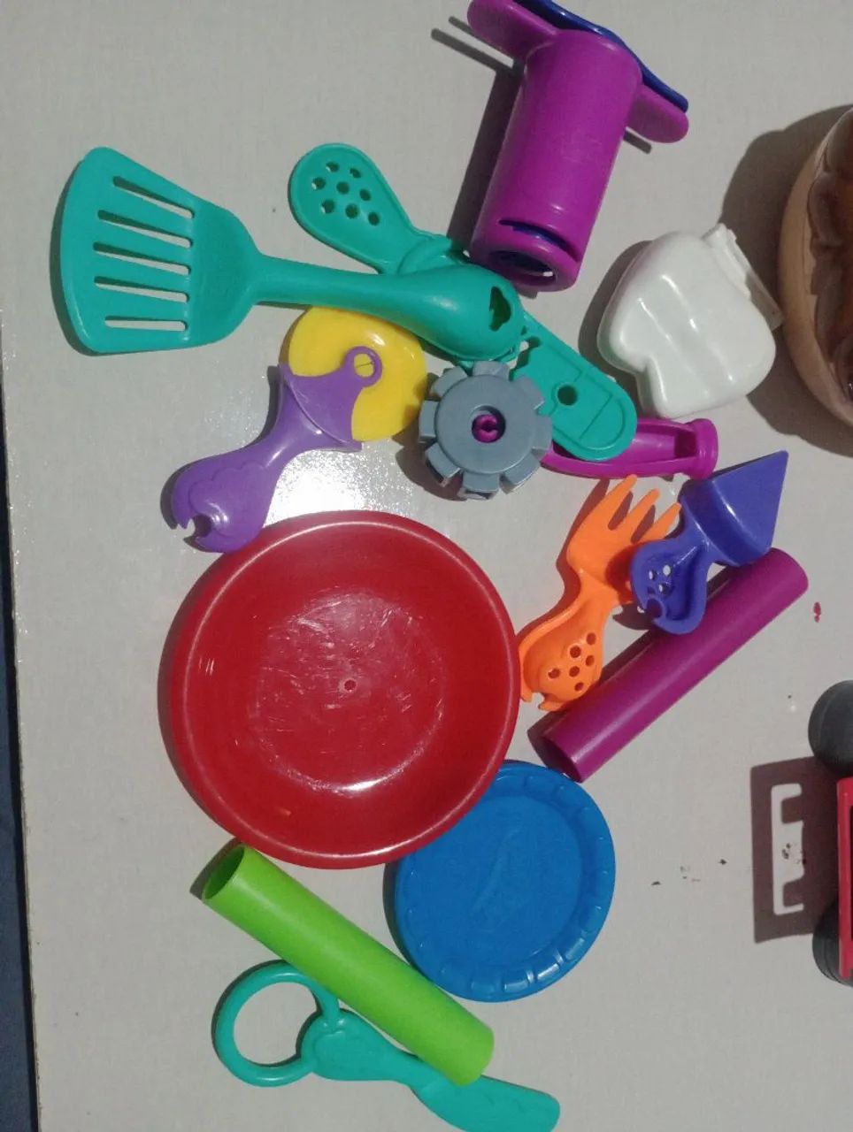 Lote de brinquedos para massinhas  - Foto 2
