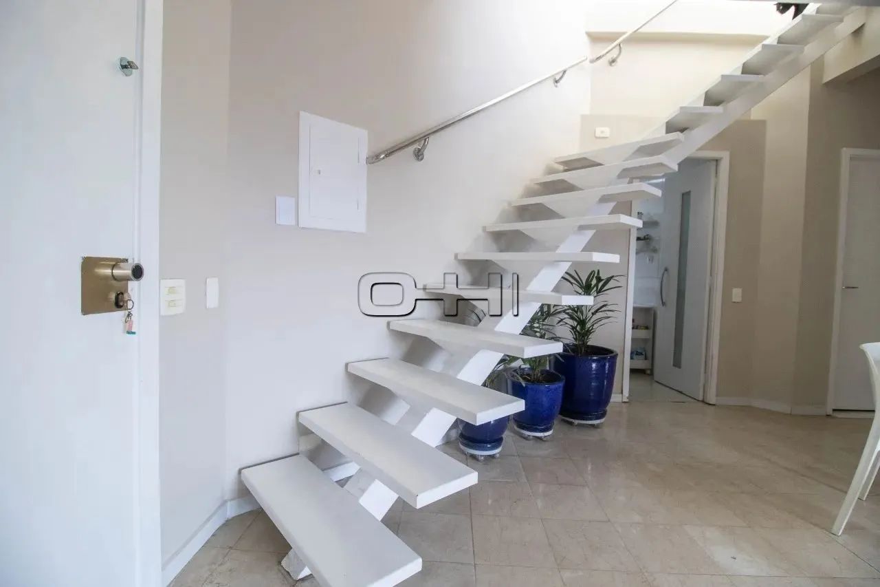 Aluguel Cobertura 2 Dormitórios - 152 m² Pinheiros