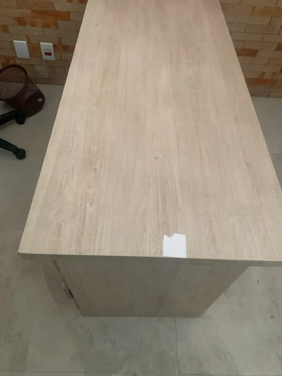 Mesa de Escritório em Madeira Clara