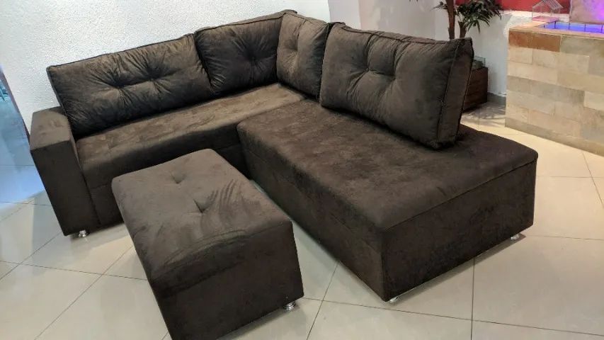 SOFA DE CANTO NOVO 5 LUGARES COM PUFF NOVO COM NOTA 