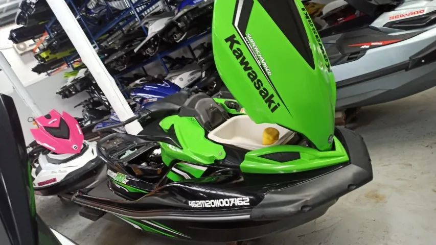 Jetski Kawasaki 300 ultra + carretinha - Foto 4