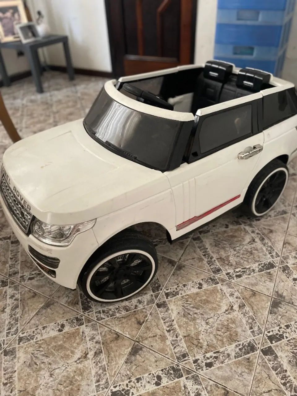 ? Carrinho Elétrico Infantil BMW Série 4 - Lunel Rover Kid Ride com Controle Remoto - Foto 4