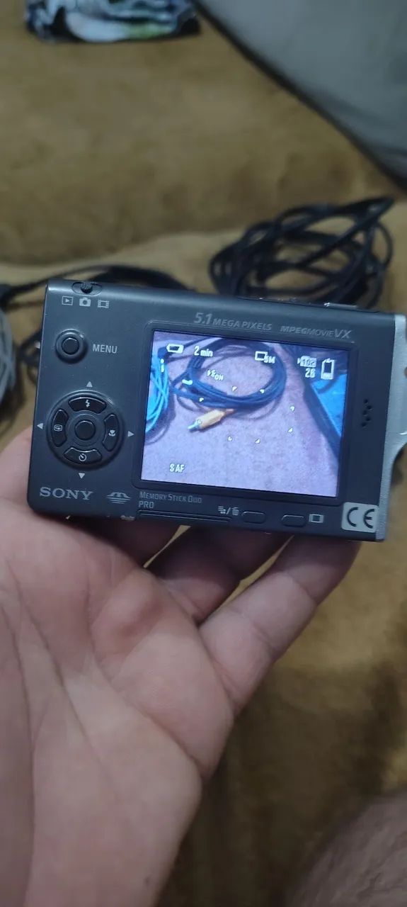 Câmera Sony cyber shot modelo DSC-t7 - Foto 3