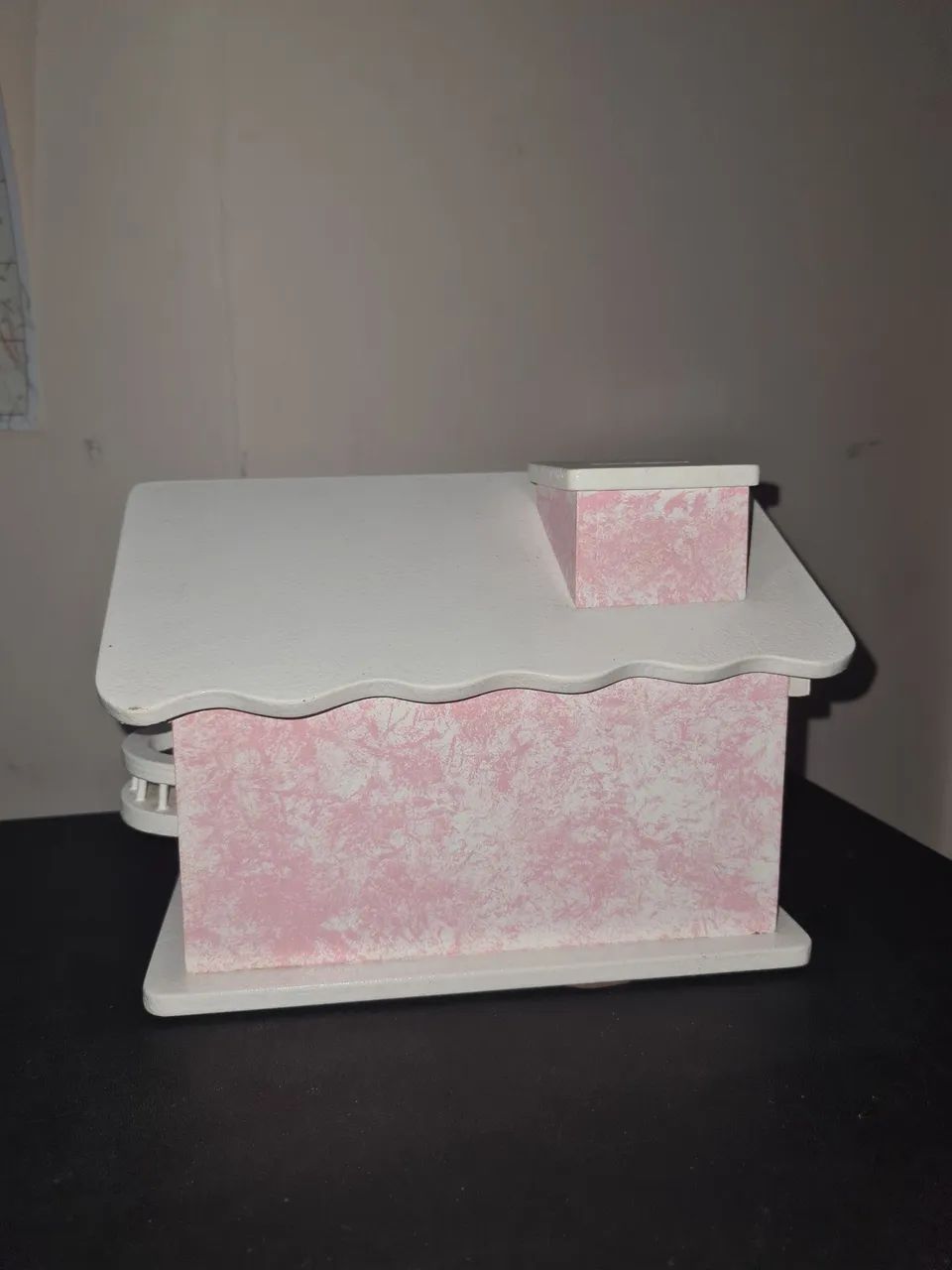 Cofre em formato de casinha