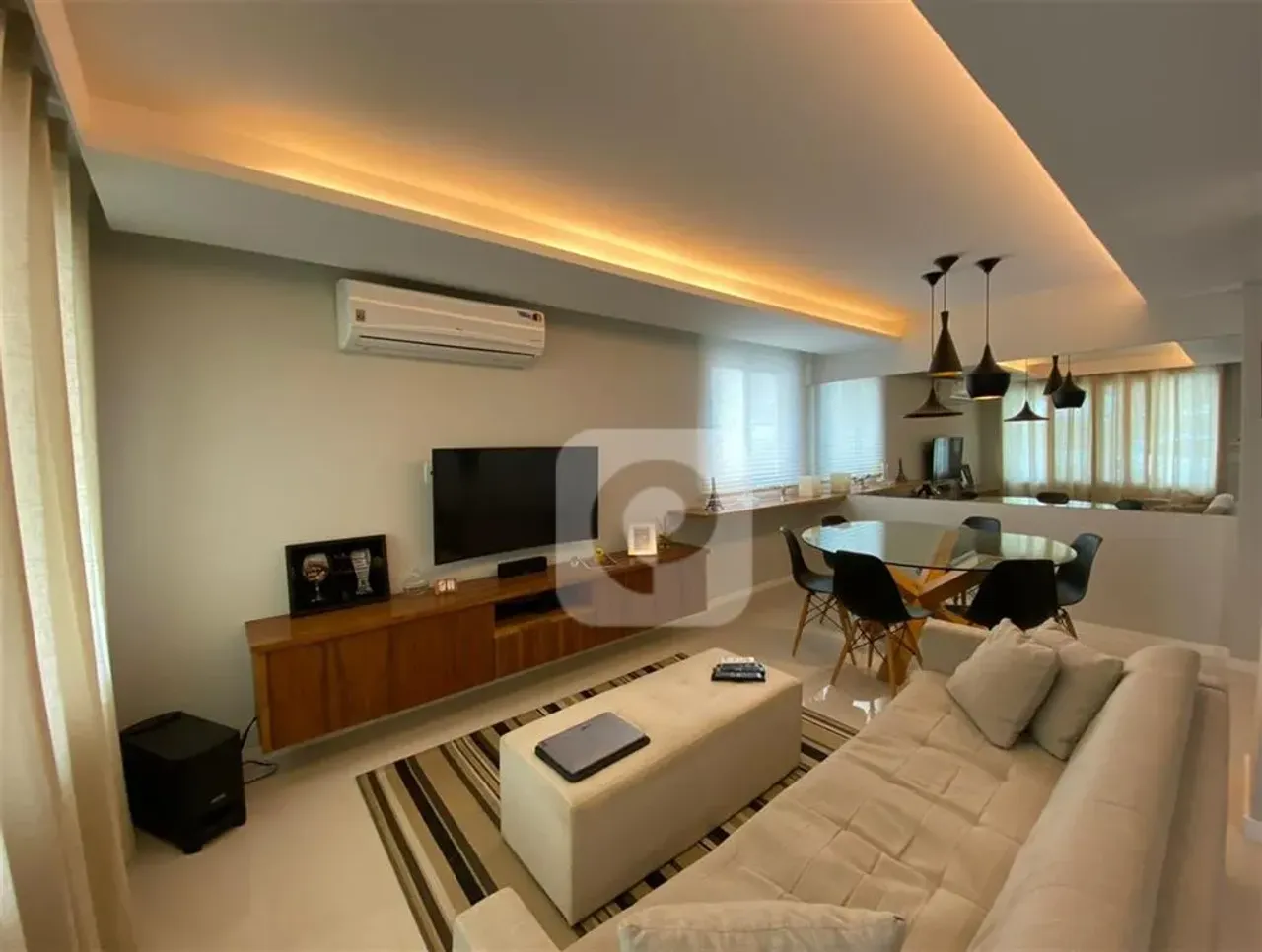 Casa 3 suítes com closet 210m² Recreio dos Bandeirantes - Condomínio Sunrise
