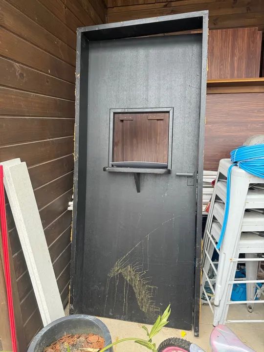 Porta de madeira - 0,80 x 2,00