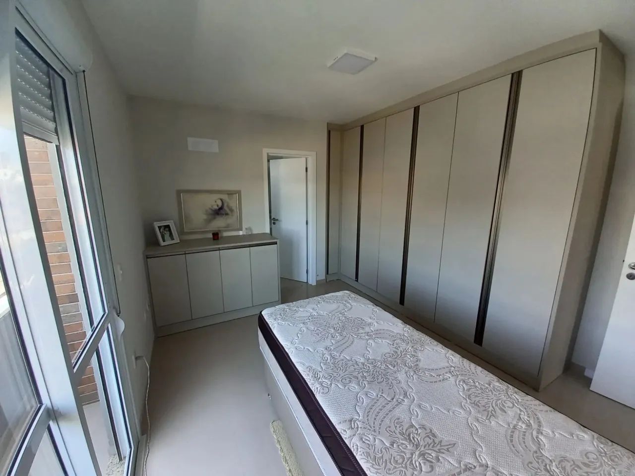 Apartamento ingleses 2Dorm(Suite), área nobre próximo a praia - Foto 3