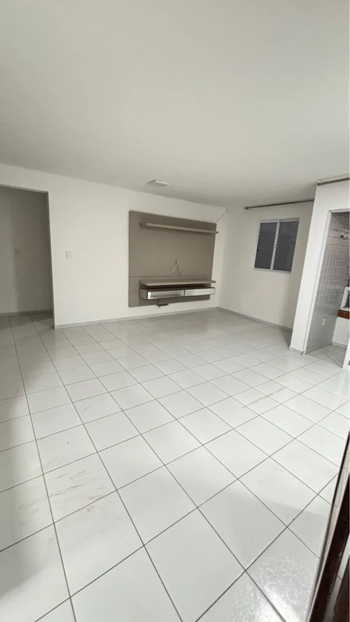 Aluga-se um lindo apartamento de 3 quartos