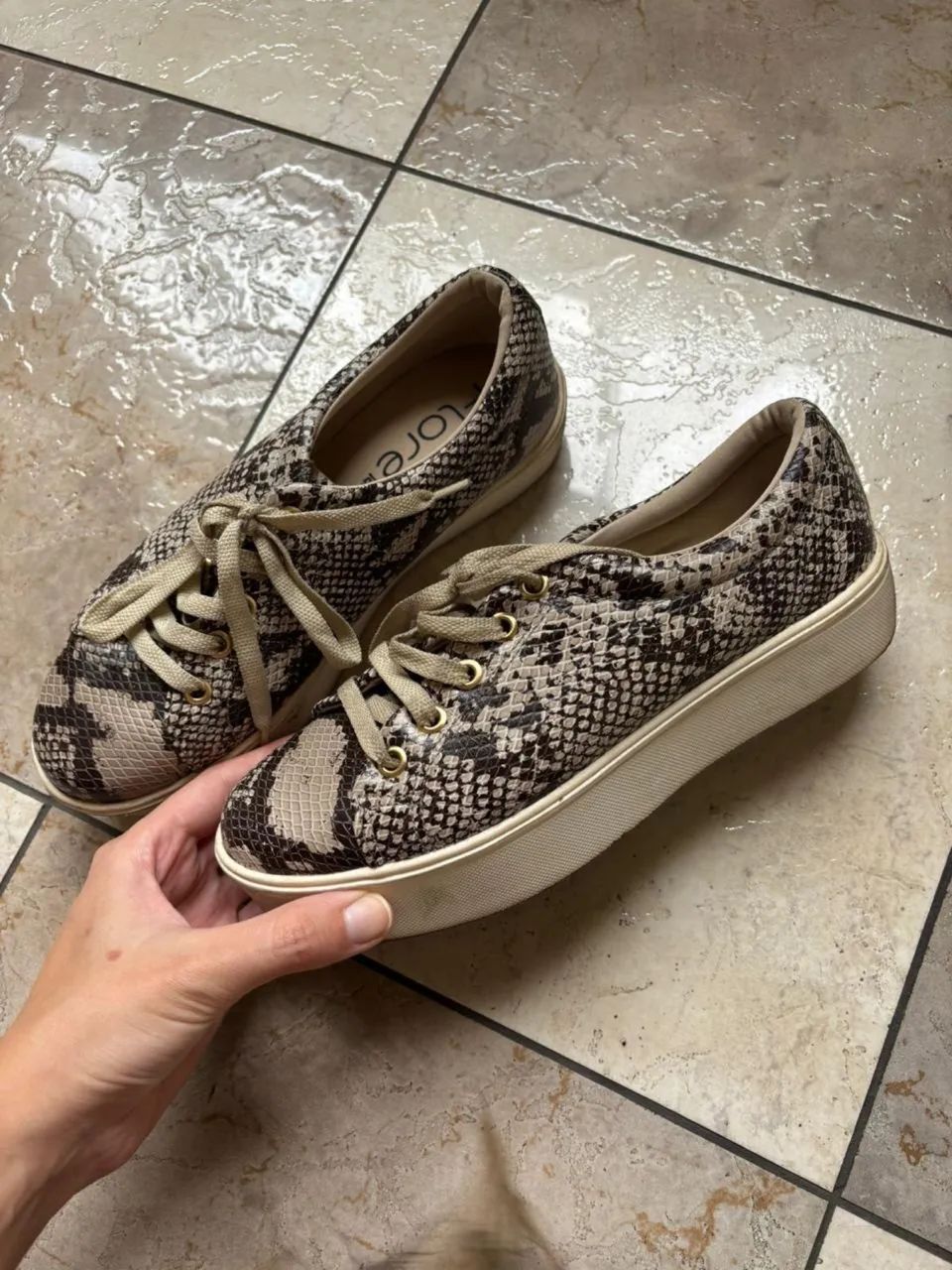 Sapatos femininos - Foto 2
