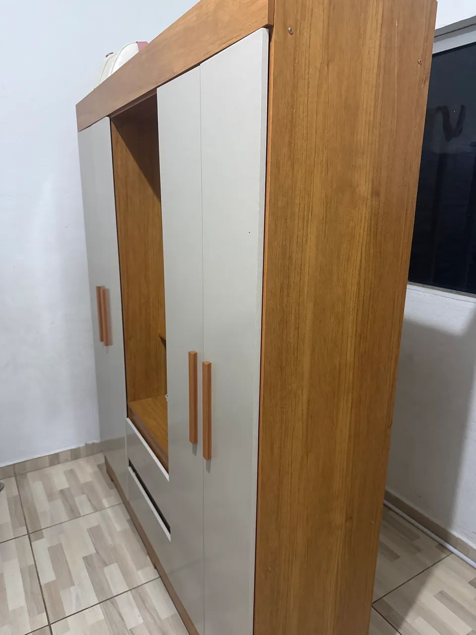 Guarda roupa