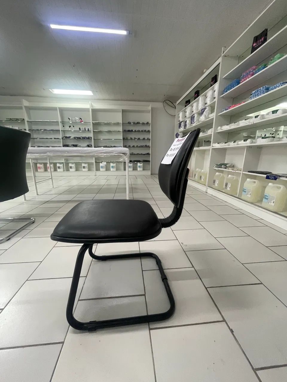 Cadeira de recepção  - Foto 2