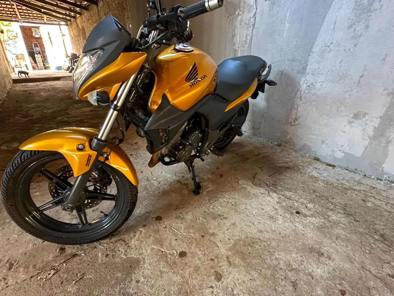 CB 300 - Foto 3