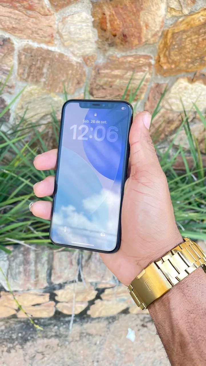Vendo iPhone 11 Pro 64gb ICLOUD LIBERADO 