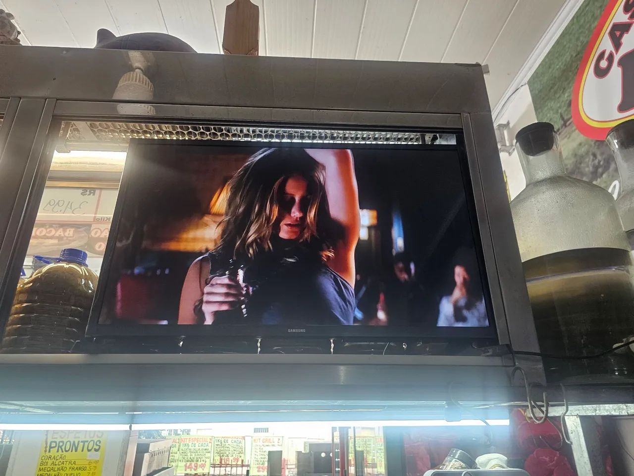 Tv 32 poelgadas
