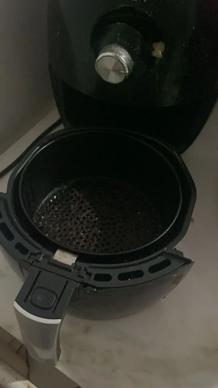 Panela elétrica e aifreir 